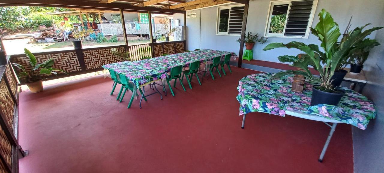Pension Toka Eva Nuku Hiva Extérieur photo